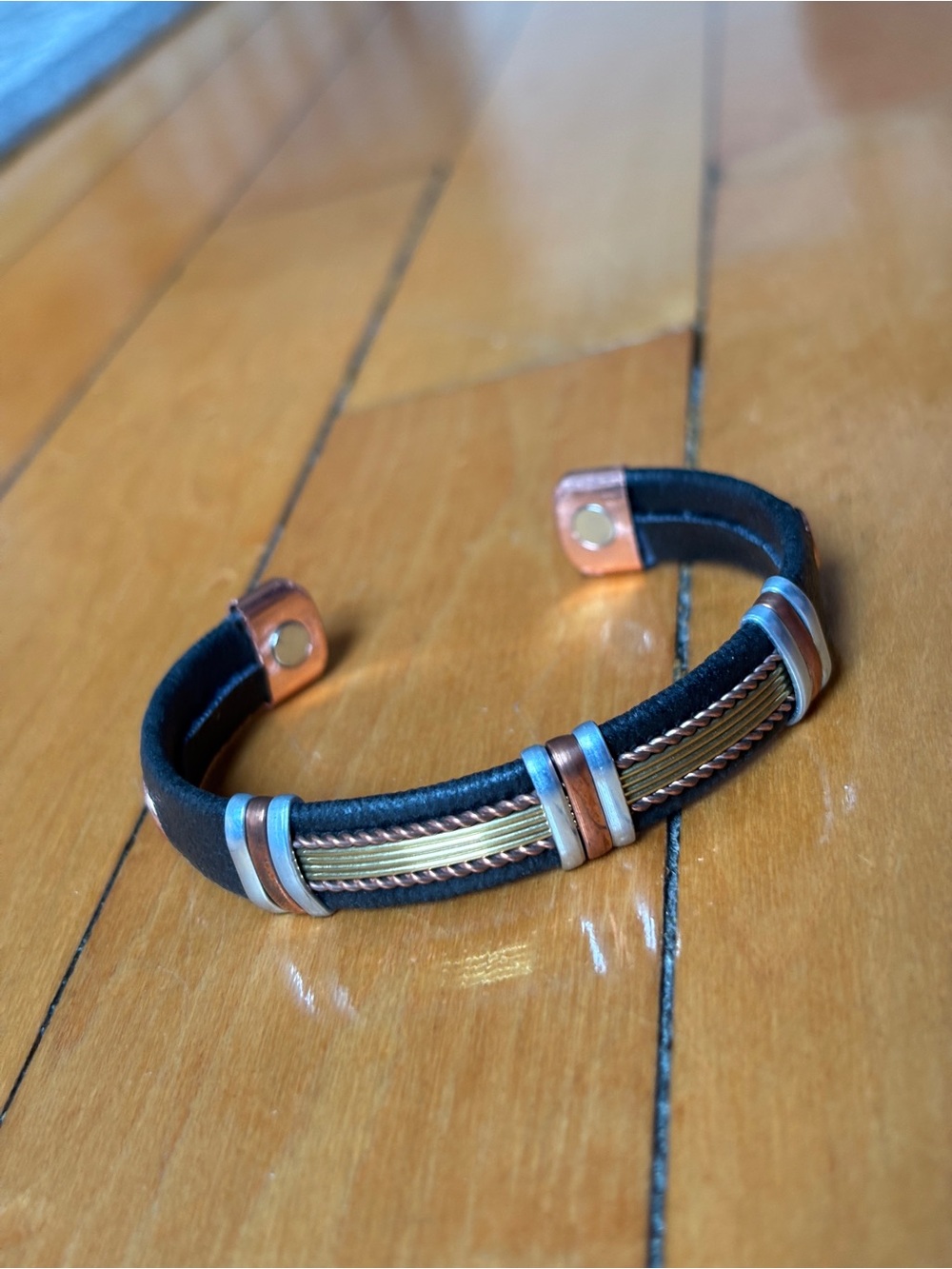 NWOT Mixed-Metal Copper & Black Leather Wrapped Magnetic Cuff Bangle Bracelet - Picture 2 of 16